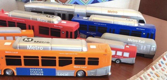 2 Things Public Transit Agencies Must Do in Response to the Rise of Ridesharing