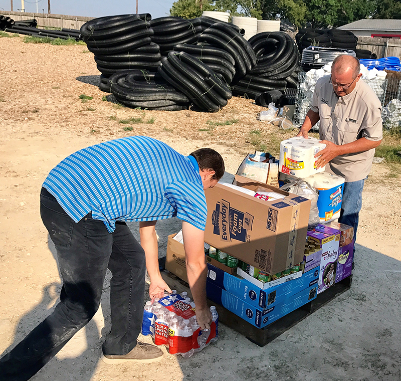 Jimmy Drake and Cody Fox of Iteris teamed up with Lori Drake and Quinn Kupish of Fortiline Waterworks and travelled to Beaumont, TX with supplies. 